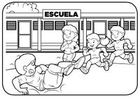 Niño se cae corriendo en escuela