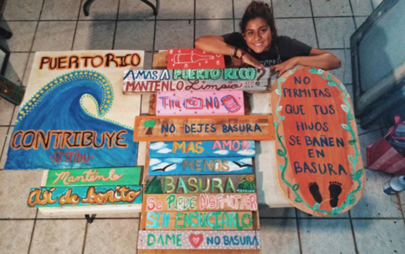 Archivo:Carteles de La Tribu Contribuye.png